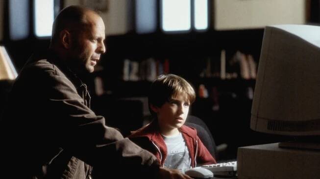 Mercury – Filmy a Seriály online zdarma.