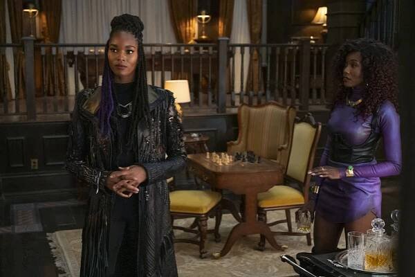 Titans - Lady Vic - Z filmu - Damaris Lewis, Anna Diop