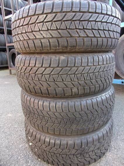 195/60/16 89H BRIDGESTONE Blizzak LM-25 RUNFLAT, zimní