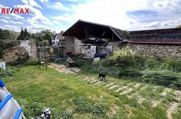 Prodej rodinného domu 3+1, garáž, sklep, pozemek 499m2, Nová Cerekev