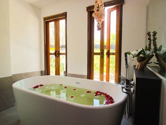 Wellness - Naithon Beach Villa