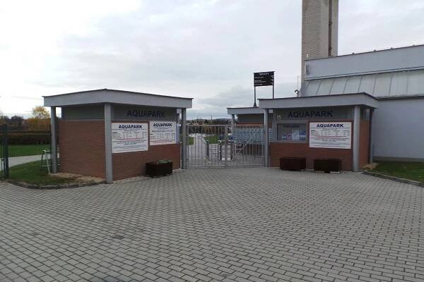 Plavecký bazén a venkovní aquapark - Služby města Jindřichův Hradec foto 3