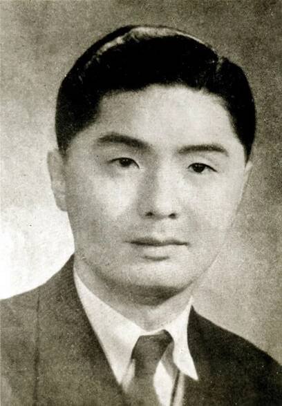 Soubor:Rong Yiren 1949.jpg – Wikipedie
