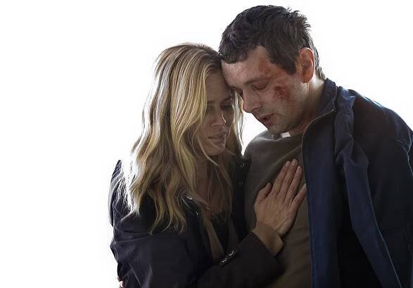 Krásný chlapec - Z filmu - Maria Bello, Michael Sheen