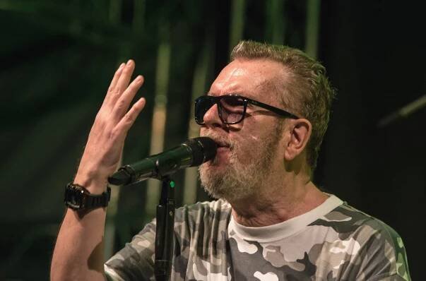 Zpěvák Richard Müller se tajně oženil. Svatba proběhla v Česku