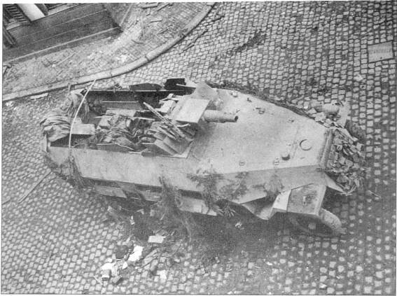 Sd.Kfz.251/9 : Německo (DEU)