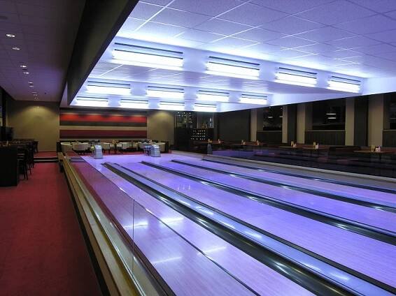 BOWLING ZNOJMO, BOWLING SPORT BAR ZNOJMO - nový bowling ve Znojmě | Bowling sport bar Znojmo
