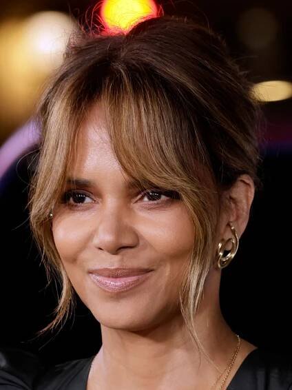 Halle Berry Could Not Be More Unbothered By Your Opinions of Her Afro — See the Photos