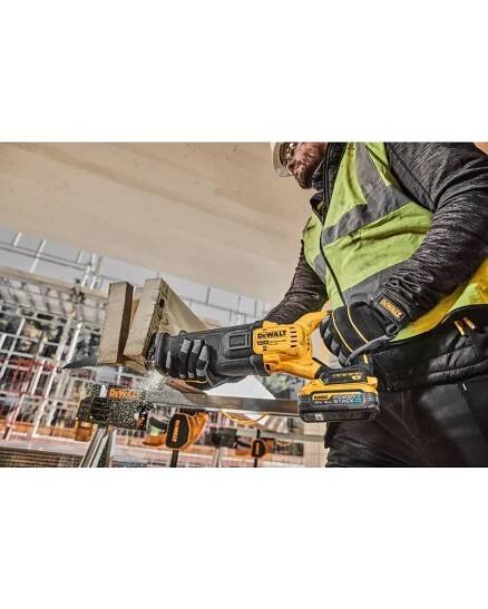 Aku mečová pila 18V 2x 5,0Ah XRP DeWALT POWERSTACK DCS386H2T : Naradi-dewalt.cz