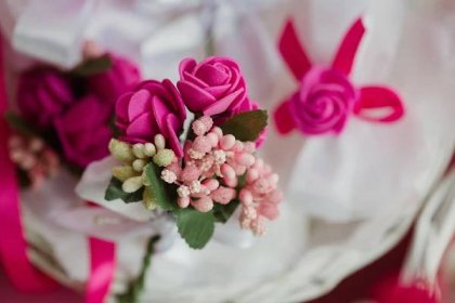 Bezplatný obrázek: růže, dekorace, romantický, pastelová, dary, ozdobný, kytice, květ, láska, květiny