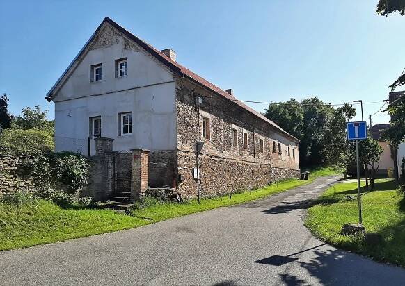 Soubor:Červené Pečky, Opatovice, house No 1.jpg