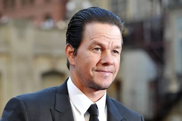 Rezidence, kterou zvelebil Mark Wahlberg, je na prodej. Okouzlí vodopádem i obří posilovnou