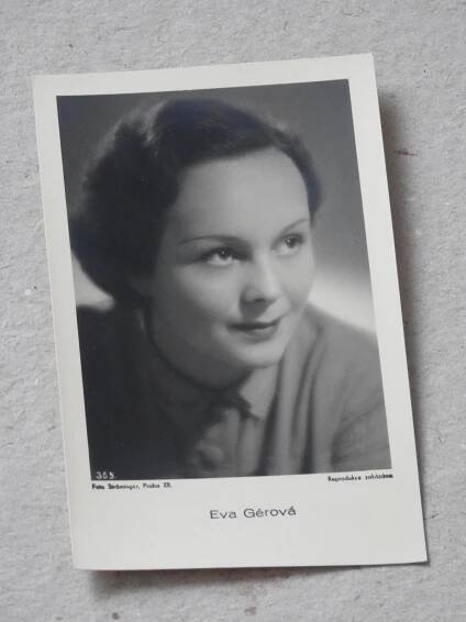 Eva Gérová herečka - Pohlednice