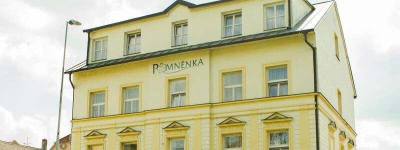Penzion a Restaurace Pomněnka - Luhačovice - Mňambezlepku.cz