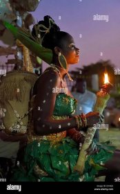 Gabon, Libreville, customary wedding, the bride with traditional symbols Stock Photo