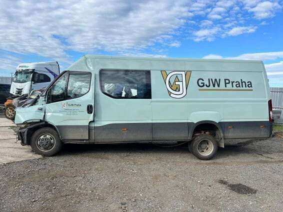 Iveco Daily. maxi 35S18 2023 13TKM | AutoBezděk