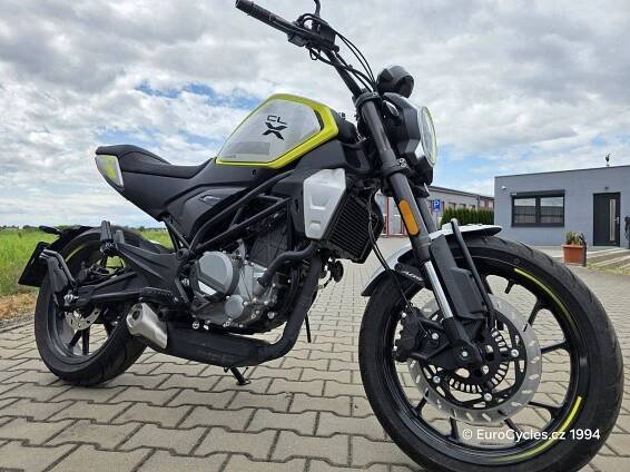 CFMOTO 300 CL-X, nakedbike