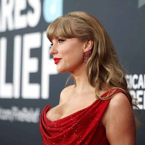 Everything We Know About Taylor Swift's Engagement Ring Designer: 6 Key Facts About the New York Based-Artist
