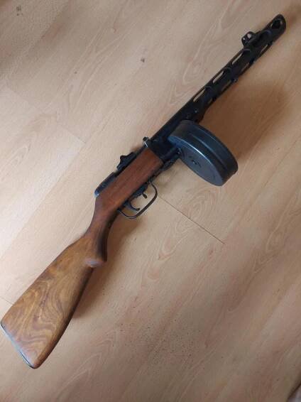 ppš 41 špagin - řez zbraně..... rok 1945 - Sběratelské zbraně