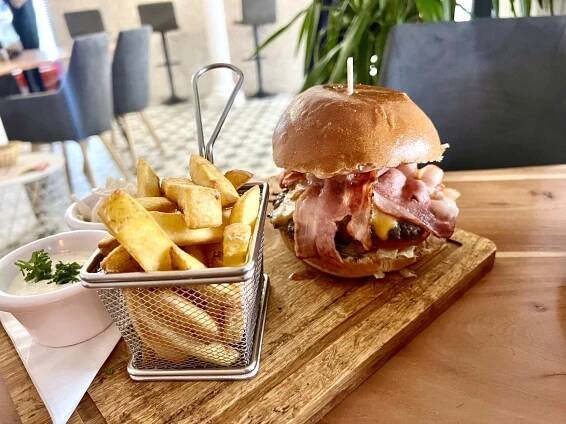 Pozvánka na výbornou pizzu a burgery v Mikulově – do Tommy Pizza & Burger! | www.coolbrnoblog.cz
