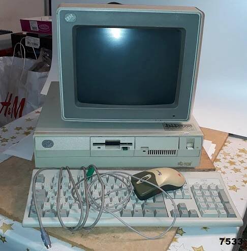 {7533} Sestava počítače IBM PS/2 - Počítače a hry