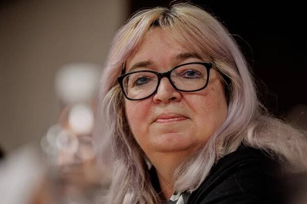 Senátorka Zwyrtek Hamplová v klubu ANO a SOCDEM nezasedne. Šlachta by tolik nevadil