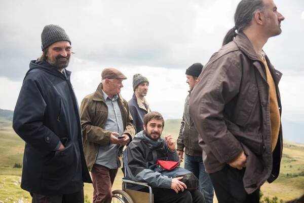 Leon Lučev on the set of Muškarci ne plaču (2017).