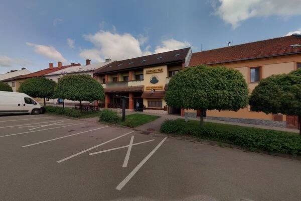 Restaurace hotelu Závrší foto 1