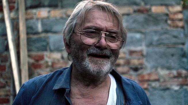 Ladislav Mrkvička ve filmu Staříci (2019).