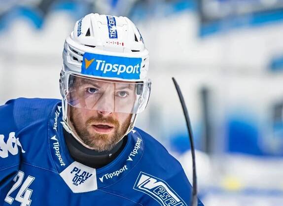 HC Kometa Brno » Reportáž ze zápasu: Kometa - Sparta 3:0 » Kometa ve třetím semifinále vynulovala Spartu a bere druhý bod