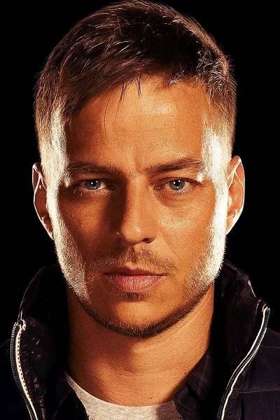 Tom Wlaschiha herec
