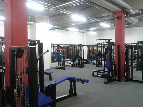 Top Fitness Ostrava Dubina - posilovna OC Penny Market | Fiton.cz