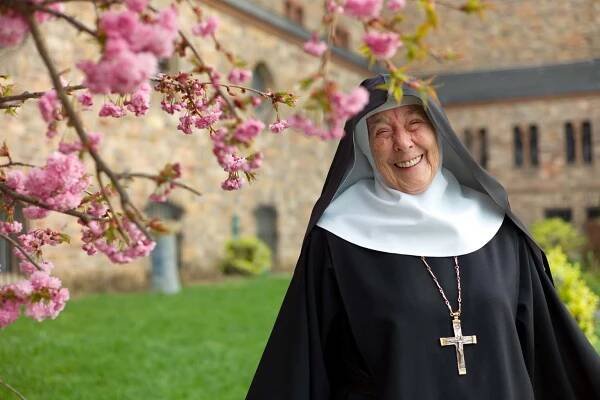 Viriditas: Die Schöpfungskräfte im geistlichen Leben des Menschen – BENEDIKTINERINNENABTEI ST. HILDEGARD