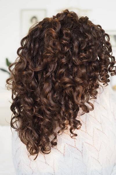 curly hair