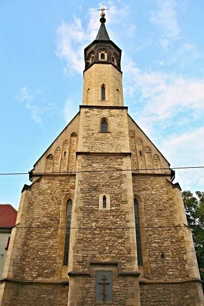 Soubor:Praha kostel PM Na Slupi věž 1.jpg – Wikipedie