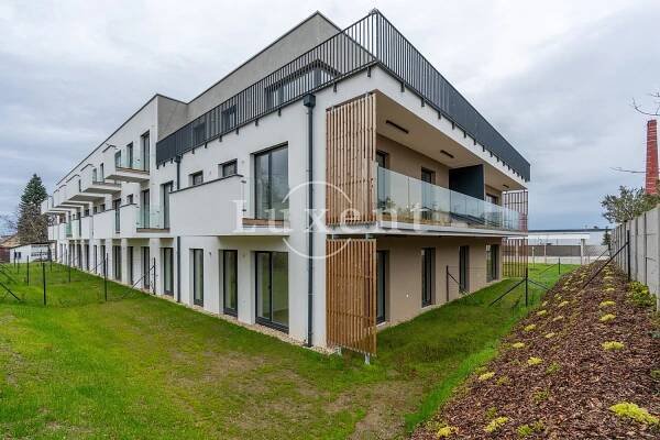 Pražská, Kostelec nad Černými lesy, okres Praha-východ