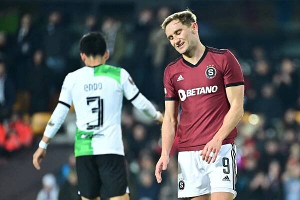 Sparta dostala pokutu 1,3 milionu korun. UEFA ji udělila za zápasy s Galatasarayem a Liverpoolem