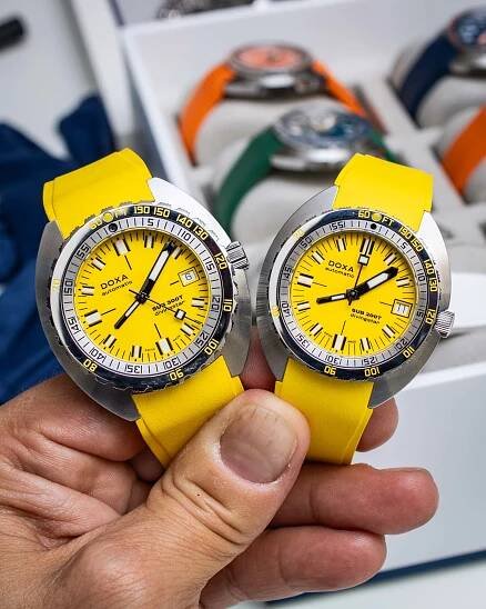 Hands-On: Doxa SUB 200T Midsize Dive Watches | aBlogtoWatch