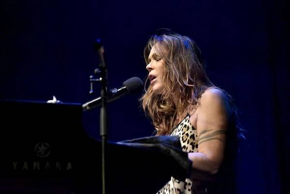 FOTOREPORT: Beth Hart opět vyprodala Forum Karlín, fanoušci odcházeli nadšení