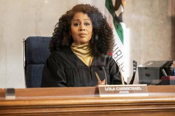 All Rise - Sliding Floors - Z filmu - Simone Missick