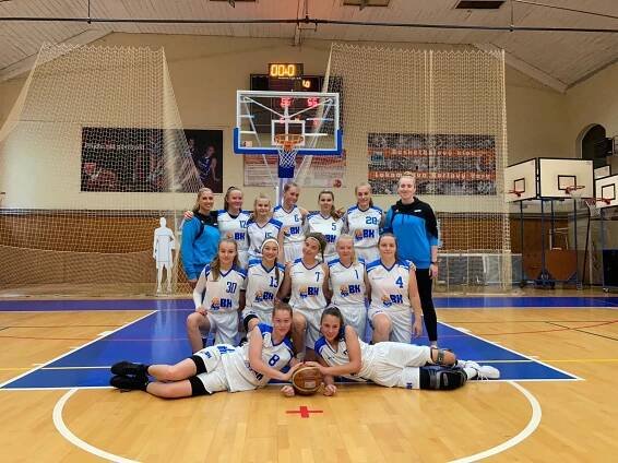  KADETKY U17 VSTOUPILY DO NOVÉ SEZÓNY VÍTĚZNĚ