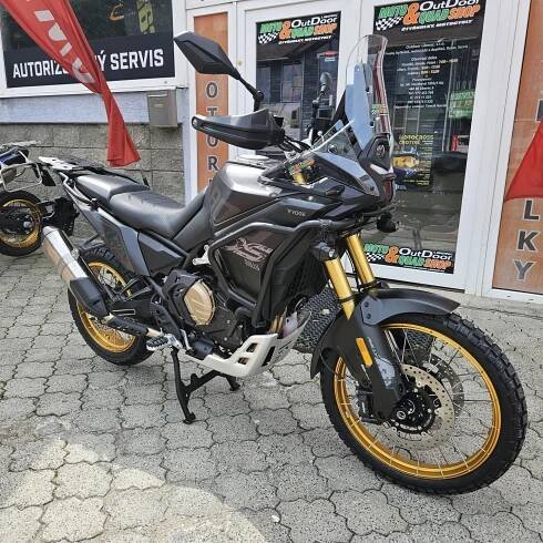 Voge 800 Rally, záruka 4 roky, vypínatelné ABS a TCS, kamera (NOVÁ, 2025), 219.990 Kč