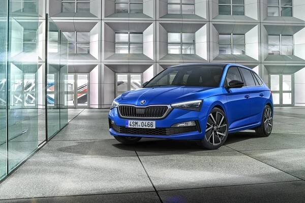 Scala bude jezdit jako policejní vůz. Škoda porazila Hyundai v miliardovém tendru, stát cenu tají - Zdopravy.cz