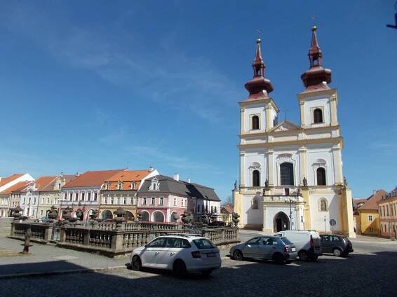 Fotogalerie Kadaň - Mírové náměstí - Kadaň - Mírové náměstí - č. 2186135 | Turistika.cz