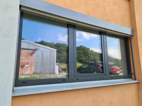 Výměna oken a dveří včetně instalace stínicí techniky Zlín - SEMUSO s.r.o.