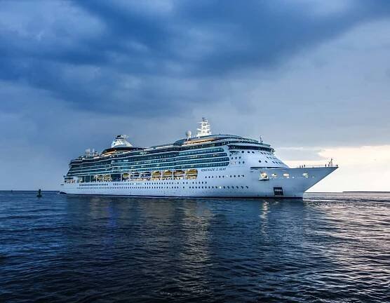 Can You Bring Food, Alcohol, Water, & Snacks on a Cruise Ship in 2025? - The Vacationer