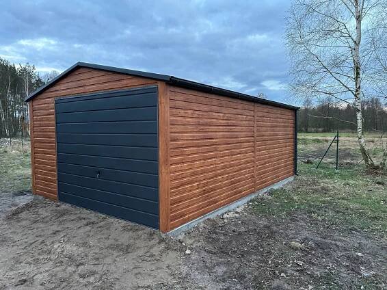 Plechová garáž 4x6 m - sedlová střecha - výklopná vrata - dveře- okapy za 60400.00CZK - Allegro