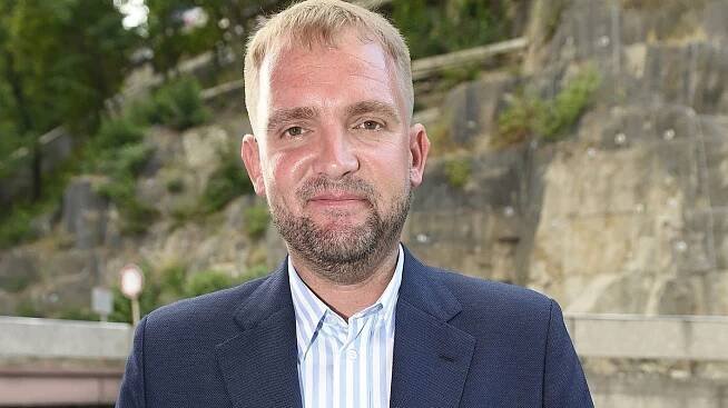 Zaskočený Libor Bouček: Moderátor si během akce vyslechl recenzi od Jana Přeučila