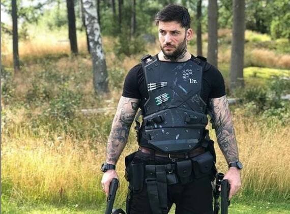 Herec Stanislav Janevski alias Viktor Krum z Harryho Pottera.