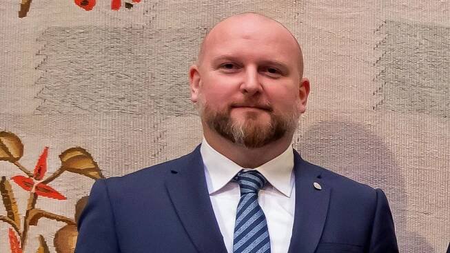 Šéf pražského magistrátu se odvázal, asistentce dal odměny 857 tisíc a služební byt v centru k tomu